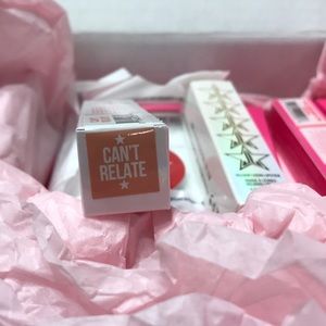 Jeffree Star Velour Liquid Lipstick Can’t Relate